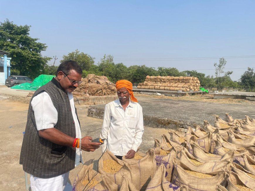 जिले में धान खरीदी का सिलसिला जारी,भरारी सहकारी समिति पहुंचे किसानों ने व्यवस्था को बताया पारदर्शी और भरोसेमंद