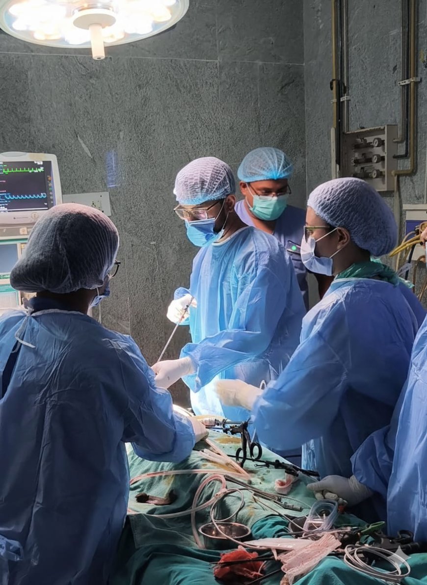 सिम्स में हाइडेटिड सिस्ट का पाँचवाँ सफल दूरबीन ऑपरेशन,लैप्रोस्कोपी से बनी बड़ी सर्जरी भी सुरक्षित, मरीज हुई जल्द स्वस्थ