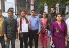 धान मंडी केंद्र से 15 दिन कार्य कराकर हटाये गये...आपरेटरों ने तीन सूत्रीय मांगो को लेकर कलेक्टर को सौंपा ज्ञापन
