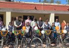 सरस्वती साइकिल योजना के तहत विद्यार्थियों को साइकिल वितरण...आंध्र समाज स्कूल, बुधवारी बाजार, रेलवे परिक्षेत्र, बिलासपुर