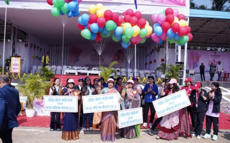 एसईसीएल मुख्यालय में ‘नारी शक्ति खेल महोत्सव 2025’ का भव्य शुभारंभ...श्रद्धा महिला मंडल की अध्यक्ष शशि दुहन ने किया उद्घाटन, गृहणियों और वर्किंग दोनों महिलाएँ साथ एक मंच पर ले रही हैं हिस्सा