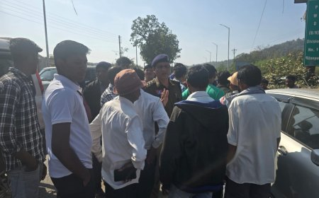 रतनपुर के शनिचरी मोड़ पर तेज रफ्तार का कहर...स्विफ्ट कार को स्कार्पियो ने पीछे से मारी टक्कर...बाइक भी चपेट में