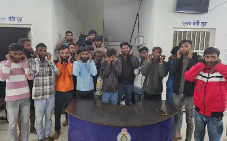 सार्वजनिक स्थानों पर अड्डेबाजी और शराबखोरी पर सिविल लाइन पुलिस का शिकंजा...23 लोगों पर सख्त कार्यवाही