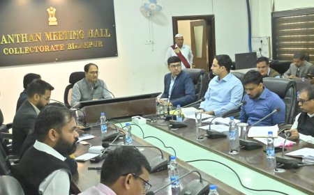 कलेक्टर ने टीएल बैठक में की फ्लेगशीप योजनाओं की समीक्षा रामशर साईट की मानकों के अनुरूप कोपरा...जलाशय के विकास के लिए बनाएं कार्य-योजना