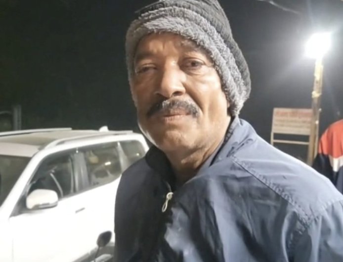 पेट्रोल पंप के मैनेजर से 15 लाख रुपये लूटने का प्रयास, मिर्ची झोंककर वारदात को अंजाम देने की कोशिश, मैनेजर की हिम्मत से बची नकदी...