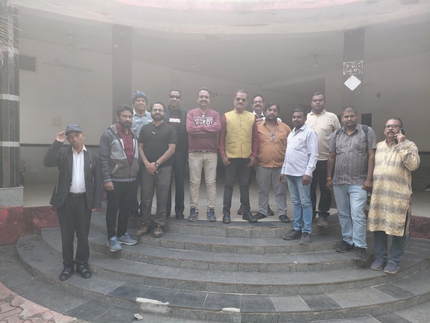 छत्तीसगढ़ प्रखर पत्रकार महासंघ की महत्वपूर्ण बैठक सर्किट हाउस बिलासपुर में संपन्न, वार्षिक कार्यक्रम अब 21 दिसंबर को
