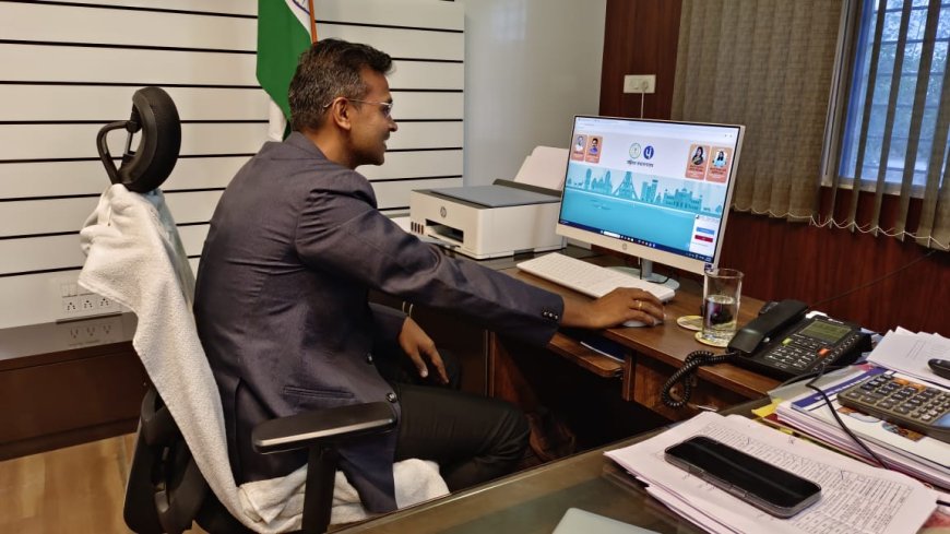 राज्य में एसएनए मॉडयूल से ग्राम पंचायत सचिवों का वेतन भुगतान करने वाला प्रथम जिला बना बालोद एसएनए मॉडयूल के माध्यम से किया गया जिले के सभी 436 ग्राम पंचायत सचिवों को 01 करोड़ 41 लाख 07 हजार 359 रूपये की राशि का ऑनलाईन भुगतान