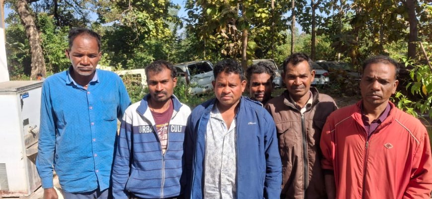 बेलगहना पुलिस की बड़ी कार्रवाई : जुआ खेलते 6 आरोपी गिरफ्तार...नकदी व सामान जब्त