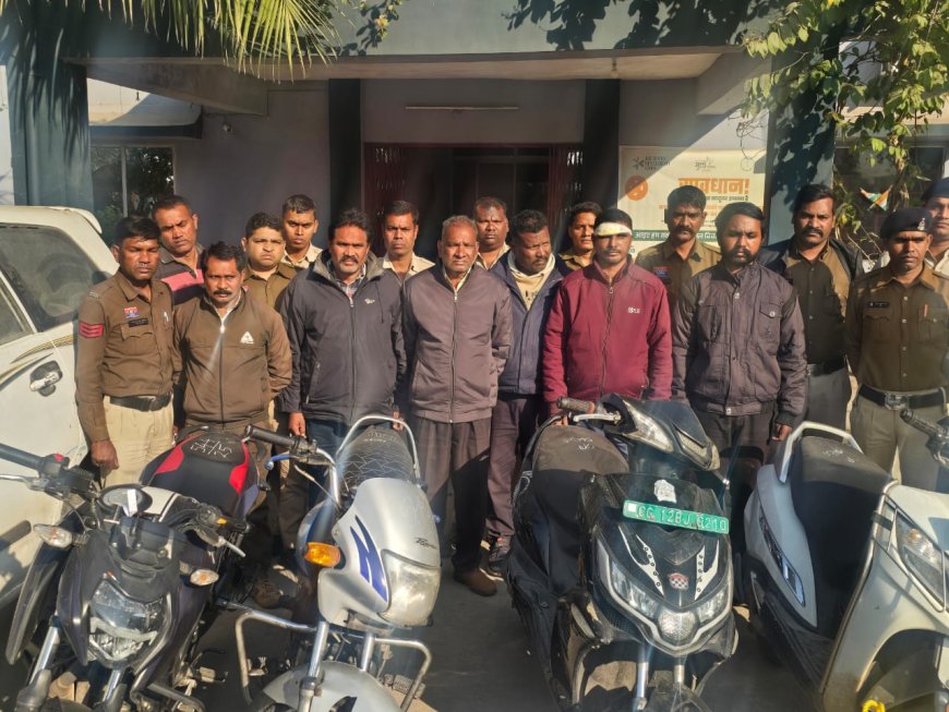 उरगा क्षेत्र में तिहरे हत्याकांड का खुलासा... तंत्र-मंत्र के नाम पर की गई तीन हत्याओं का पुलिस ने किया पर्दाफाश...5 लाख रुपये को 2 करोड़ 50 लाख...रुपये करने का लालच देकर रची गई साजिश