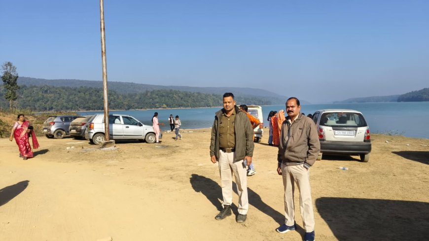 नव वर्ष 2026 से पूर्व सुरक्षा एवं शांति सुनिश्चित करने कोरबा पुलिस की तैयारी: सभी पिकनिक स्थलों पर हो रही गश्त, नियम तोड़ने वालों के विरुद्ध होगी सख्त कार्रवाई