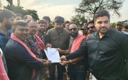 दगोरी नोवा पावर प्लांट से निकाले गए मजदूरों की बहाली को लेकर छत्तीसगढ़िया क्रान्ति सेना ने किया प्लांट का घेराव