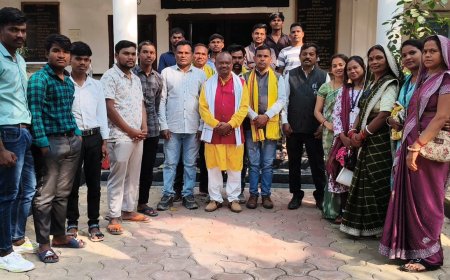 पोस्ट मैट्रिक आदिवासी बालक छात्रावास मंदिर चौक में छात्र से मारपीट, सुरक्षा व्यवस्था को लेकर प्रशासन को सौंपा गया ज्ञापन