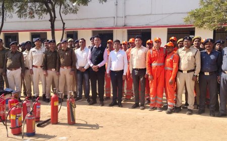 बिलासपुर केंद्रीय जेल में फायर मॉक ड्रिल: आग पर काबू पाने का अभ्यास