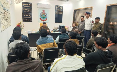 यातायात पुलिस बिलासपुर की ऑटो पार्ट्स संचालकों के साथ बड़ी बैठक...अवैध सामग्री बिक्री पर सख्त चेतावनी... मोडिफाइड साइलेंसर व प्रेशर हॉर्न बिक्री पर पूर्ण प्रतिबंध के निर्देश