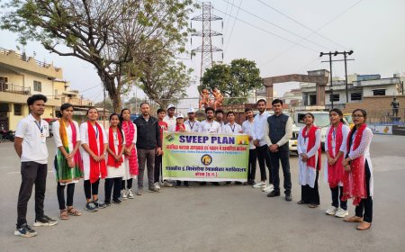 विशेष गहन पुनरीक्षण एस.आई.आर. के तहत् नुक्कड नाटक का मंचन कर लोगों को...मताधिकार का बताया गया महत्व