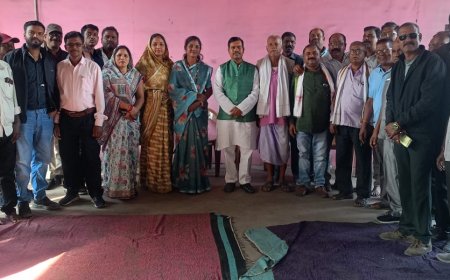 ब्लॉक कांग्रेस कमेटी हरदी बाजार की बैठक संपन्न, मनरेगा बचाओ अभियान चलाने का निर्णय