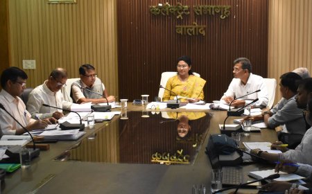 जिले में स्वास्थ्य सेवाओं में लापरवाही बर्दाश्त नहीं, स्वास्थ्य से जुड़े कार्यक्रमों में शत-प्रतिशत लक्ष्य हासिल करें: कलेक्टर मिश्रा