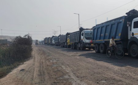 धर्मकांटा बंद होने का असर: बालको रिंग रोड–रुमगरा मार्ग पर राखड़ वाहनों की लंबी कतार, यातायात व्यवस्था चरमराई