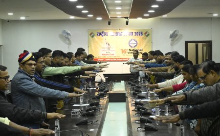 जिला कार्यालय में मनाया गया राष्ट्रीय मतदाता दिवस