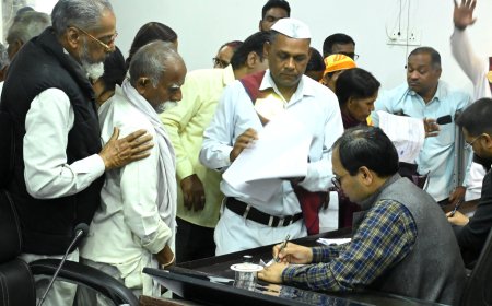 कलेक्टर ने जनदर्शन में सुनी लोगों की समस्याएं