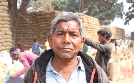 सुव्यवस्थित धान खरीदी व्यवस्था से किसान को मिला सुविधा और भरोसा...ऑनलाइन टोकन से आसान हुई धान खरीदीः किसान बृजलाल राठिया