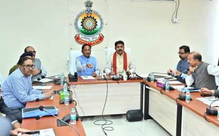 मुख्यमंत्री ने पुलिस विभाग के 255 करोड़ रुपए की लागत के विकास कार्यों का किया वर्चुअली लोकार्पण...पुलिस विभाग को 08 नए साइबर थानों समेत पुलिस आवासीय भवनों और नवीन थाना भवनों की मिली सौगात