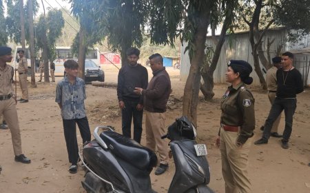 सजग कोरबा, सतर्क कोरबा” अभियान के तहत कोरबा पुलिस की सघन एवं ताबड़तोड़ कार्यवाही...स्कूल–कॉलेजों के आसपास सुरक्षा व्यवस्था सुदृढ़ करने विशेष पेट्रोलिंग