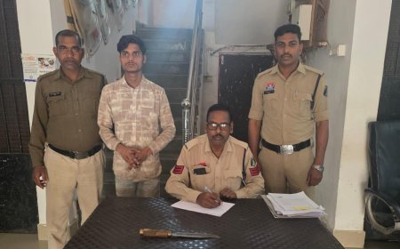 साप्ताहिक बाजार में धारदार हथियार लहराने वाला बदमाश गिरफ्तार, मस्तूरी पुलिस की त्वरित कार्रवाई