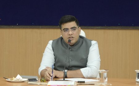 शासन की योजनाओं के तहत युवाओं के लिए अधिक से अधिक ऋण स्वीकृत करें बैंक : कलेक्टर