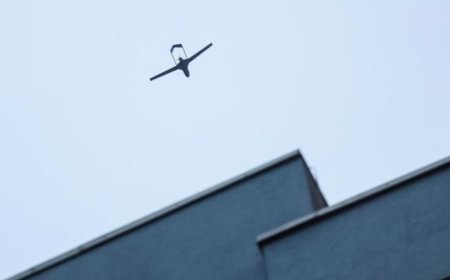 रूस के वोल्गोग्राद क्षेत्र में ड्रोन हमले के कारण एक संयंत्र में आग लग गई, राज्यपाल ने यह जानकारी दी।