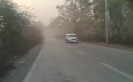 SECL की लापरवाही से धुआं-धुआं हुआ जनजीवन, कोयले की धूल फांकने को मजबूर कर्मचारी और ग्रामीण, प्रबंधन ने आंखों पर बांधी पट्टी