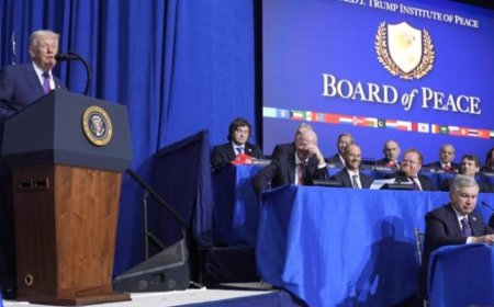 गाजा के लिए धन और सैनिकों के साथ ट्रंप के 'शांति बोर्ड' का उद्घाटन हुआ।