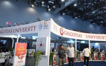 भारत एआई शिखर सम्मेलन 2026: चीनी रोबोट को अपना बताकर सम्मेलन से बाहर किए जाने के बाद, गलगोटिया विश्वविद्यालय ने 'भ्रम' के लिए माफी मांगी।