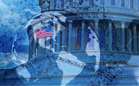 सुप्रीम कोर्ट के फैसले के बाद आज से अमेरिका में नए टैरिफ लागू हो गए हैं।