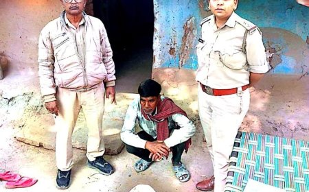 ग्राम कुकुसदा में 09 लीटर कच्ची महुआ शराब जब्त