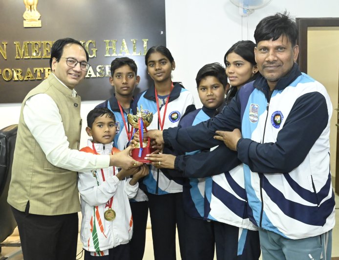 नेशनल ताइक्वांडो प्रतियोगिता में 9 खिलाड़ियों ने लहराया परचम,कलेक्टर-एसएसपी ने नेपाल में होने वाले अंतरराष्ट्रीय प्रतियोगिता के लिए दी शुभकामनाएं