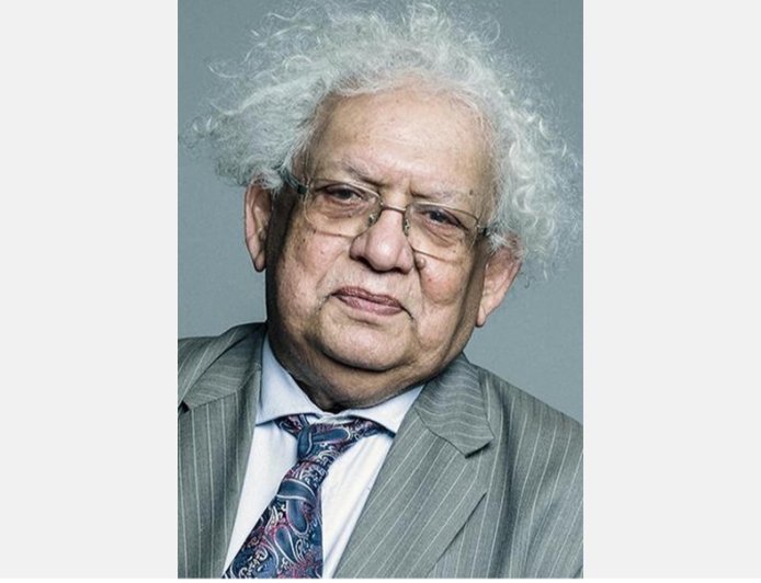 ब्रिटेन के प्रधानमंत्री स्टारमर ने हाउस ऑफ लॉर्ड्स में मेघनाद देसाई के स्मारक पर श्रद्धांजलि अर्पित की।