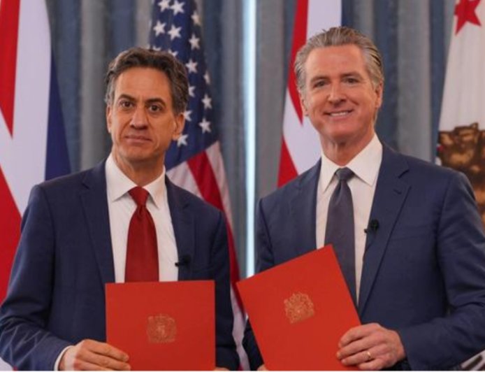 ट्रंप ने कैलिफोर्निया और ब्रिटेन के बीच हुए ऊर्जा समझौते की आलोचना