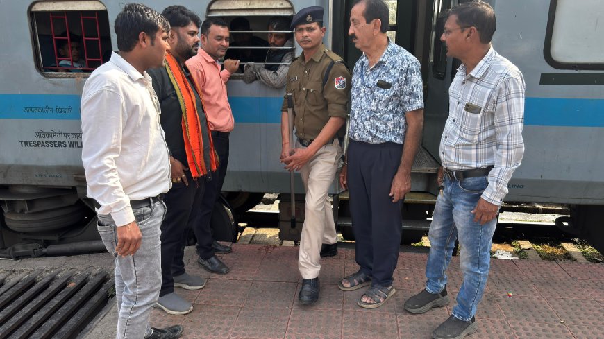 मानवता की मिसाल बिलासपुर में भटक रहे गुजरात के युवक की अखिल भारतीय हिंदू परिषद व सीजी क्राइम न्यूज़ ने की मदद