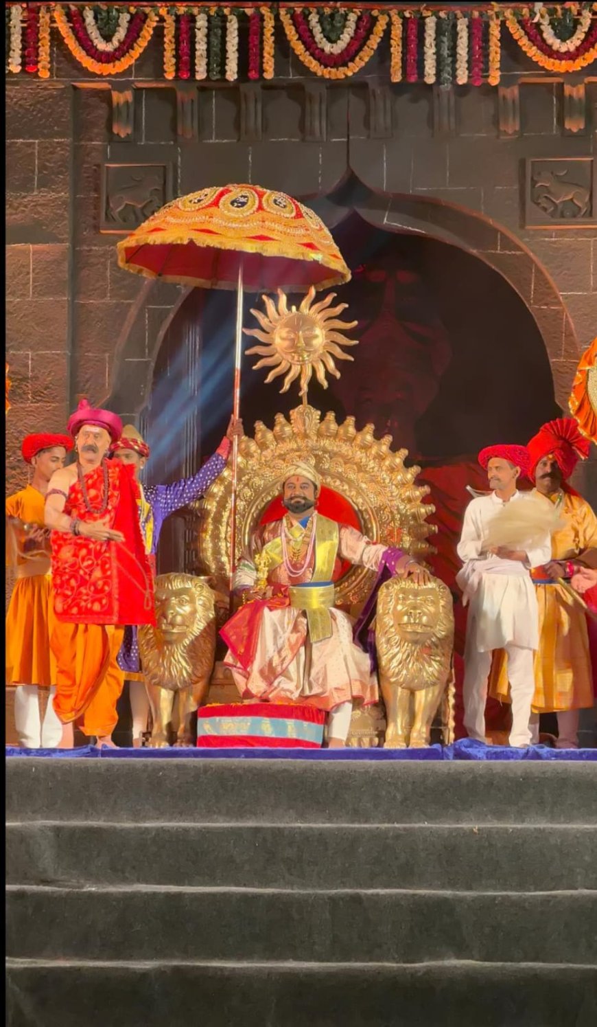 तीन दिवसीय ऐतिहासिक महानाट्य ‘जाणता राजा’ का भव्य आगाज़, राष्ट्रभावना से गूंजा शहर
