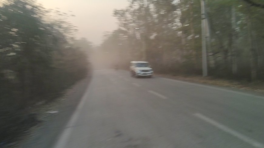 SECL की लापरवाही से धुआं-धुआं हुआ जनजीवन, कोयले की धूल फांकने को मजबूर कर्मचारी और ग्रामीण, प्रबंधन ने आंखों पर बांधी पट्टी