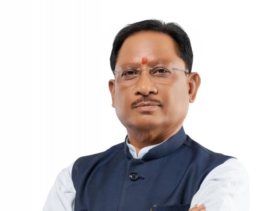 रायपुर : विशेष लेख :छत्तीसगढ़ में आदिवासी नेतृत्व गढ़ रहा है विकास के नए सोपान