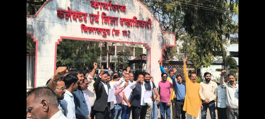 फिल्म विवाद: यादव समाज के  अपमान के विरोध में अखिल भारतवर्षीय यादव महासभा सड़क पर उतरी, अखिलेश यादव ने बताया अपमानजनक*