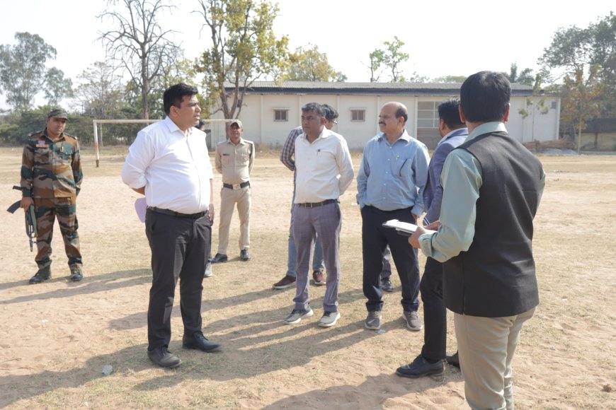 कोरबा को सुव्यवस्थित और आधुनिक बनाने के लिए कलेक्टर ने शुरू की पहल खेल एवं शैक्षणिक माहौल को बेहतर बनाने, स्वच्छ और सुंदर शहर की दिशा में फोकस इंदिरा स्टेडियम, पोखरी, तालाब और सार्वजनिक स्थलों के समग्र विकास के दिए निर्देश पीजी कॉलेज में बनेगा एथलेटिक रनिंग ट्रैक, लघु इनडोर स्टेडियम तथा इनडोर कबड्डी कोर्ट सर्वमंगला उद्यान को विकसित करने के दिए निर्देश