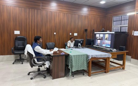 आगामी नेशनल लोक अदालत के सफल आयोजन हेतु प्रधान जिला एवं सत्र न्यायाधीश/अध्यक्ष द्वारा ली गई बाह्य न्यायालय के न्यायिक अधिकारियों की बैठक