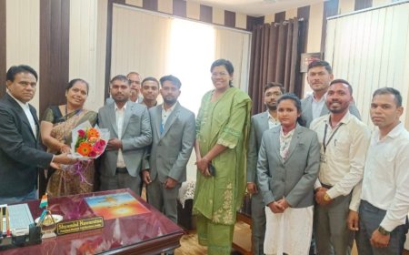 विधिक सेवा प्राधिकरण अंतर्गत पैरालीगल वालेंटियरों की मासिक बैठक आयोजित