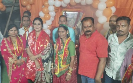 रतनपुर महामाया मंदिर में उमड़ी श्रद्धालुओं की भीड़, पदयात्रियों की सेवा में जुटे समाजसेवी