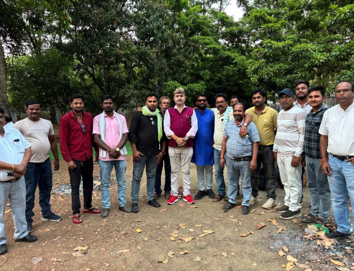 होली प्रेम, सद्भाव और एकता का पर्व – त्रिलोक चंद्र श्रीवास