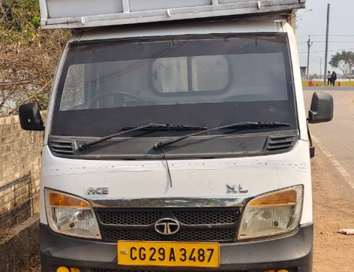 लावारिस खड़े वाहन से मिला 40 किलो गांजा,सकरी पुलिस ने किया जब्त