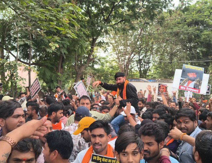 सरकंडा-बयान-विवाद-गरमाया,-गिरफ्तारी-देने-पहुंचे-राम-सिंह-लौटाए-गए